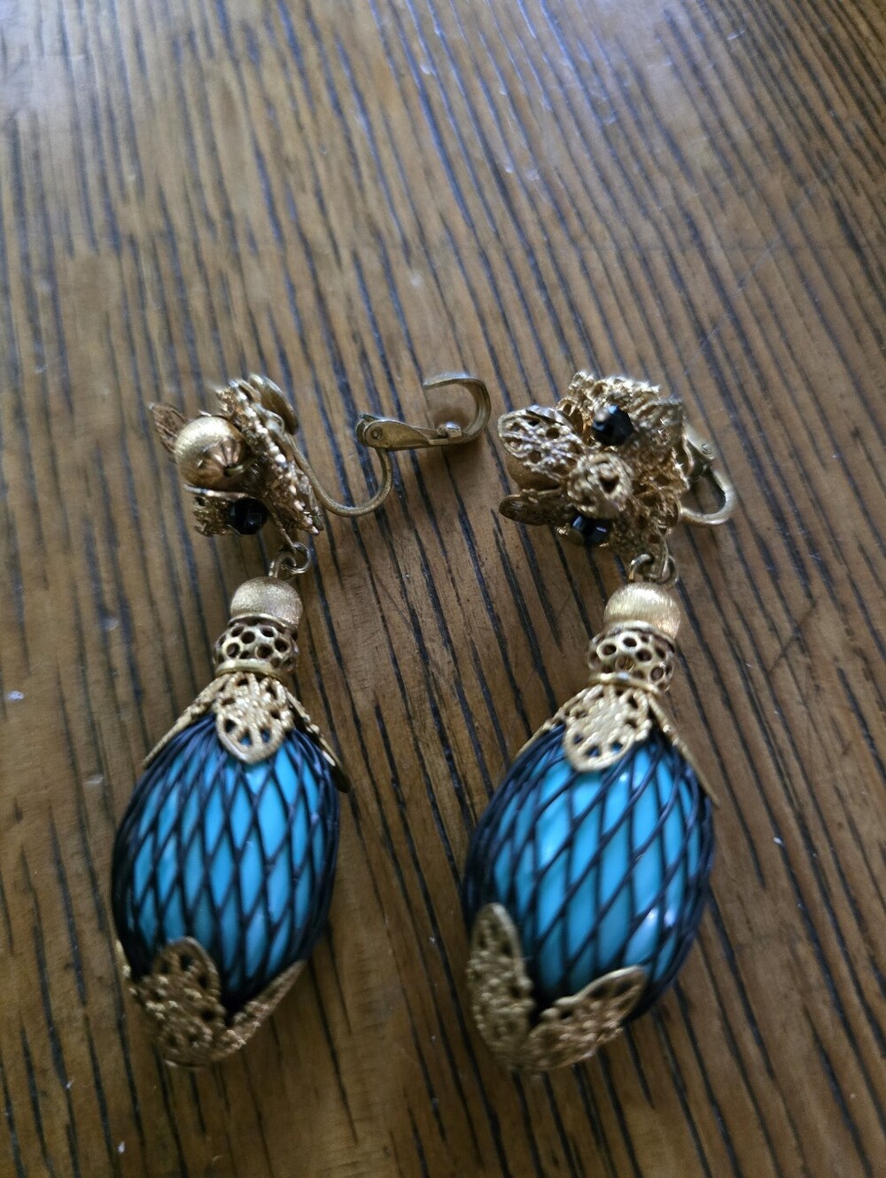 Vintage-Inspired Stanley Hager Golden Filigree Drop Earrings with Blue Teardrop